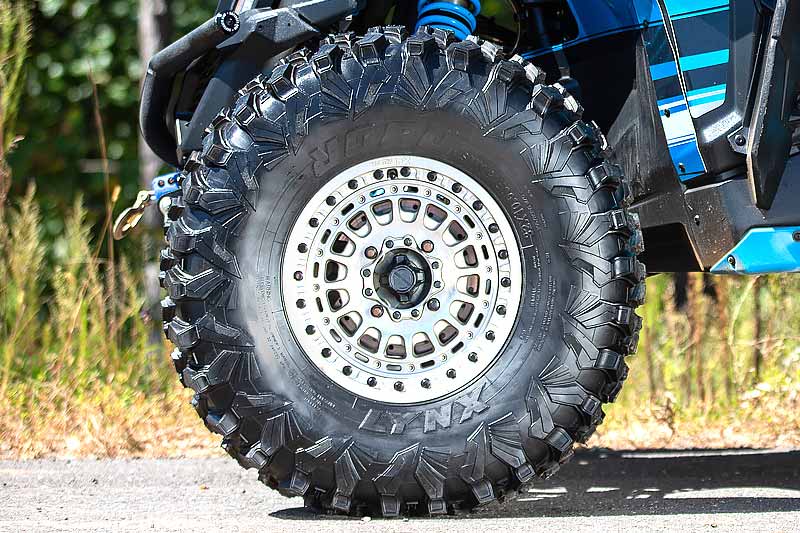 OBOR-Lynx-UTV-tire-left-side